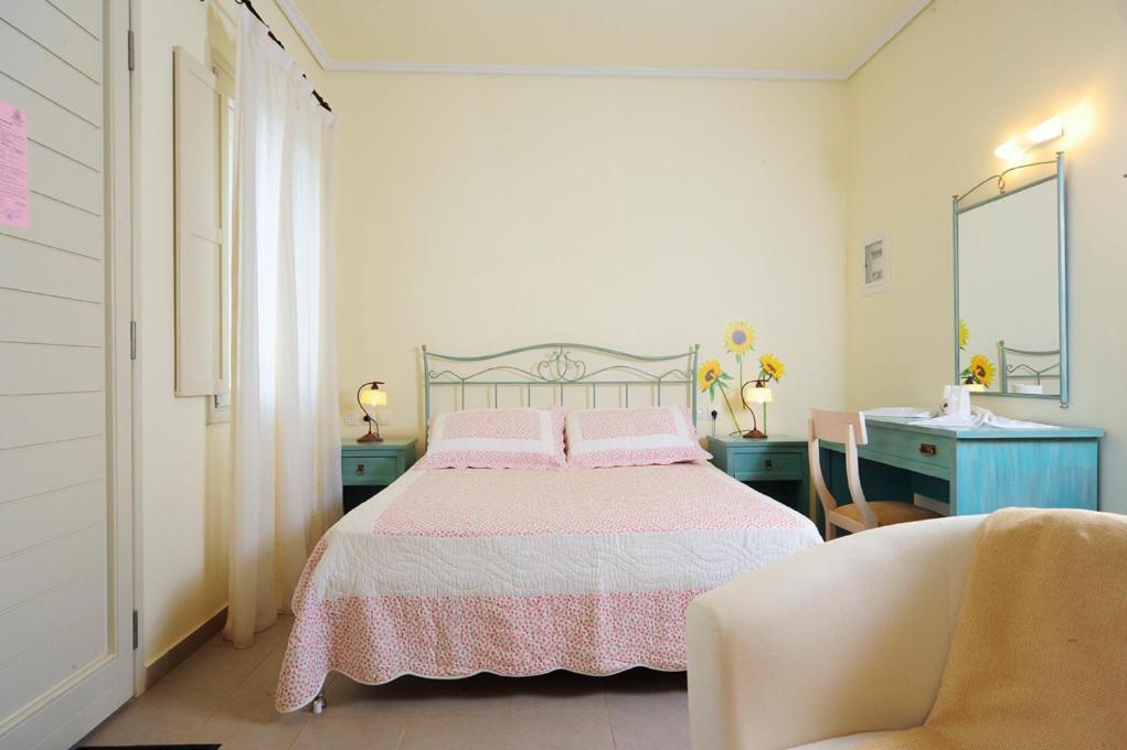 Petrokalli Houses Kalamos  ภายนอก รูปภาพ